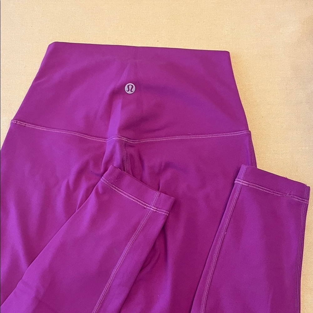 Lululemon Purple High-Waisted Leggings size 4